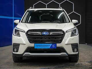 2021 Subaru Forester V Рестайлинг, белый, 3800000 рублей, вид 4