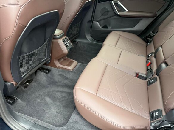 2023 BMW X1 Long 20Li sDrive III (U11/U12), чёрный, 2530000 рублей - вид 20
