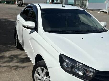 2021 Lada (ВАЗ) Vesta I, белый, 950000 рублей, вид 1