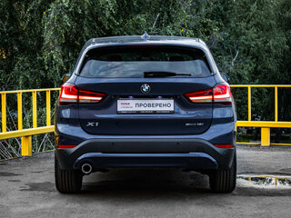 2021 BMW X1 18i sDrive II (F48) Рестайлинг, синий, 3079000 рублей, вид 5