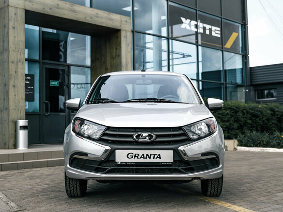 2026 Lada (ВАЗ) Granta I Рестайлинг, серебристый, 1237000 рублей - вид 5
