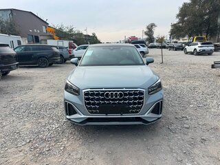 2026 Audi Q2 L 35 TFSI I Рестайлинг, серый, 3300000 рублей, вид 3