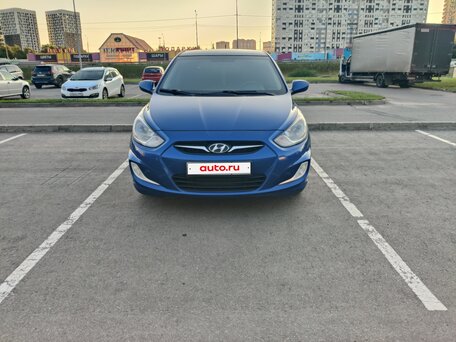 2012 Hyundai Solaris I, синий, 520000 рублей, вид 2