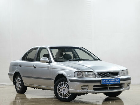 Nissan Sunny B15