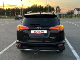 2016 Toyota RAV4 IV (XA40) Рестайлинг, чёрный, 2150000 рублей, вид 4