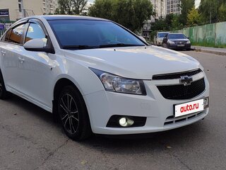 2010 Chevrolet Cruze I, белый, 490000 рублей, вид 3