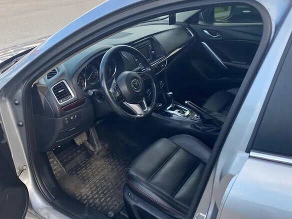 2014 Mazda 6 III (GJ), серебристый, 1610000 рублей - вид 1
