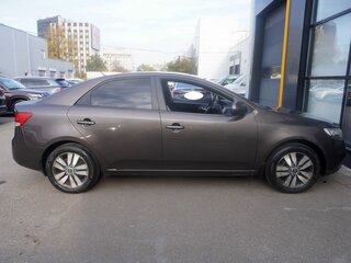 2013 Kia Cerato 6-speed II, бежевый, 665000 рублей, вид 4