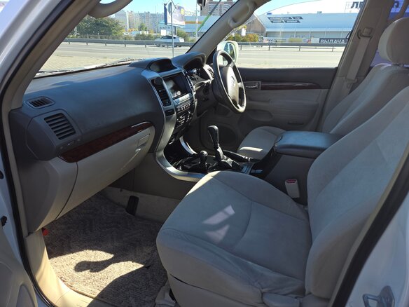 2002 Toyota Land Cruiser Prado 120 Series, белый, 2250000 рублей - вид 18