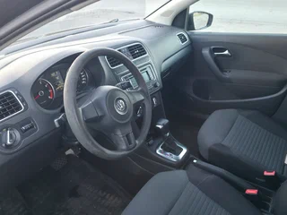 2010 Volkswagen Polo V, чёрный, 500000 рублей, вид 5