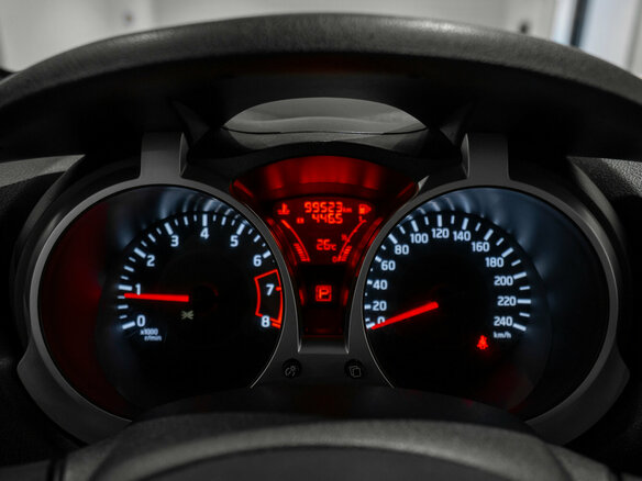 2015 Nissan Juke I Рестайлинг, жёлтый - вид 10