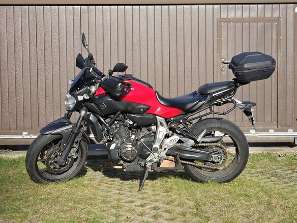 2015 Yamaha MT-07 (FZ-07), красный, 699000 рублей - вид 17