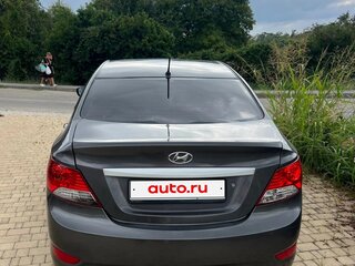 2013 Hyundai Solaris I, чёрный, 585000 рублей, вид 2