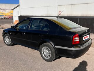 2002 Skoda Octavia I (A4) Рестайлинг, чёрный, 350000 рублей, вид 4