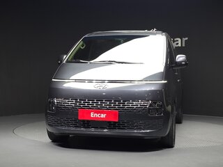 2023 Hyundai Staria I, серый, 3550000 рублей, вид 3