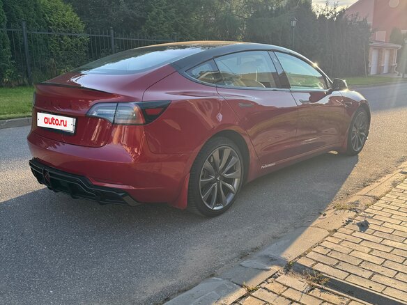 2018 Tesla Model 3 Mid Range I, красный, 2999000 рублей - вид 10