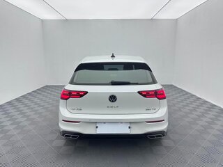2022 Volkswagen Golf VIII, белый, 1950000 рублей, вид 4