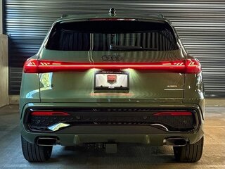 2026 Audi Q5 L III (GU), зелёный, 6185000 рублей, вид 4