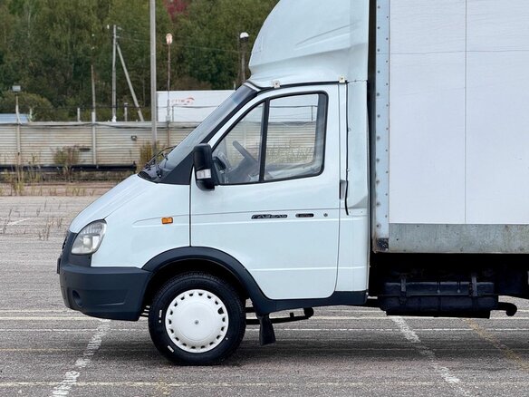 2013 ГАЗ ГАЗель (3302), белый - вид 6