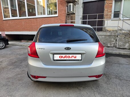 2011 Kia Ceed I Рестайлинг, серебристый, 720000 рублей, вид 5