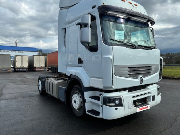 2011 Renault Premium, белый, 1250000 рублей - вид 2