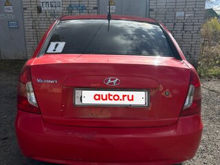 2006 Hyundai Verna II, красный, 260000 рублей, вид 3