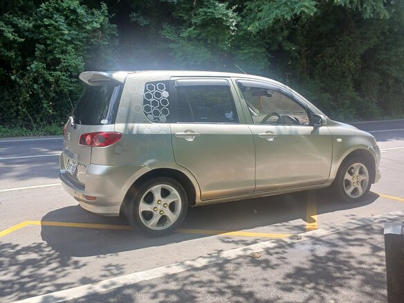2004 Mazda 2 I (DY), серый, 370000 рублей - вид 2