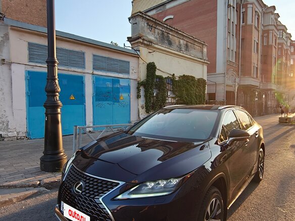 2019 Lexus RX 300 IV Рестайлинг, синий, 5050000 рублей - вид 2