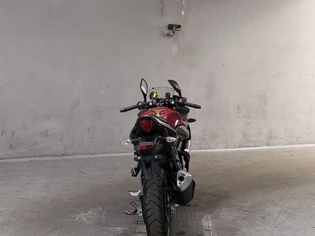 2018 Suzuki GSX 250 R, красный, 310000 рублей, вид 4