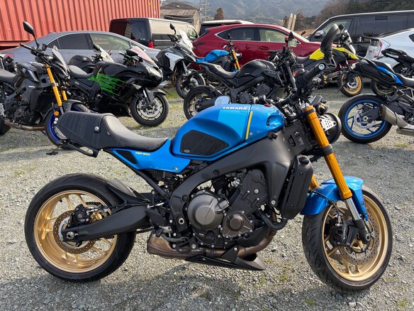 2022 Yamaha XSR900, синий, 1045000 рублей - вид 15