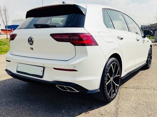 2023 Volkswagen Golf VIII, белый, 1920000 рублей, вид 5