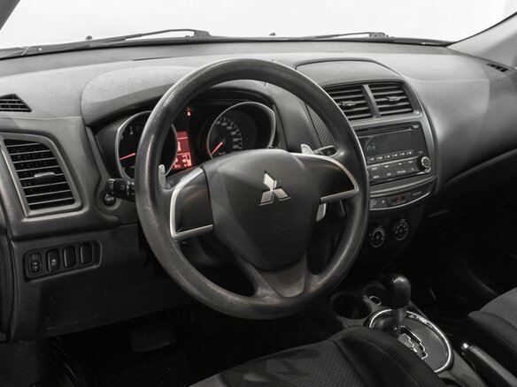 2014 Mitsubishi ASX I Рестайлинг, белый, 1072000 рублей - вид 4