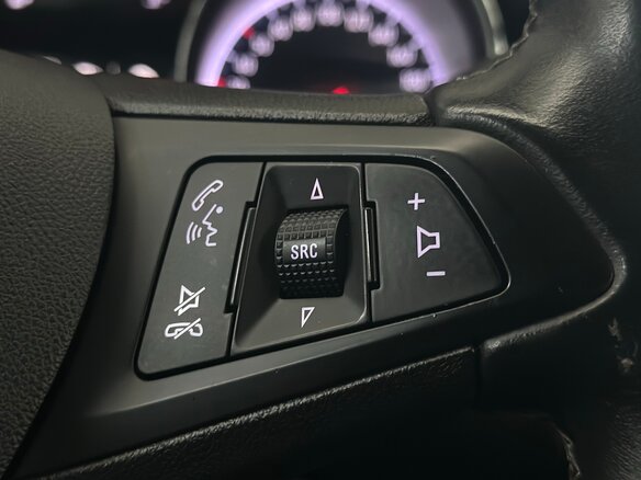 2021 Opel Astra K Рестайлинг, чёрный, 1300000 рублей - вид 22