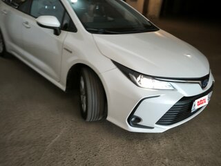 2020 Toyota Corolla Sporty XII (E210), белый, 2285000 рублей, вид 2
