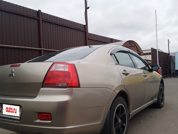 2007 Mitsubishi Galant IX Рестайлинг, бежевый, 590000 рублей - вид 5