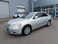 2007 Toyota Camry VI (XV40), серебристый, 694000 рублей