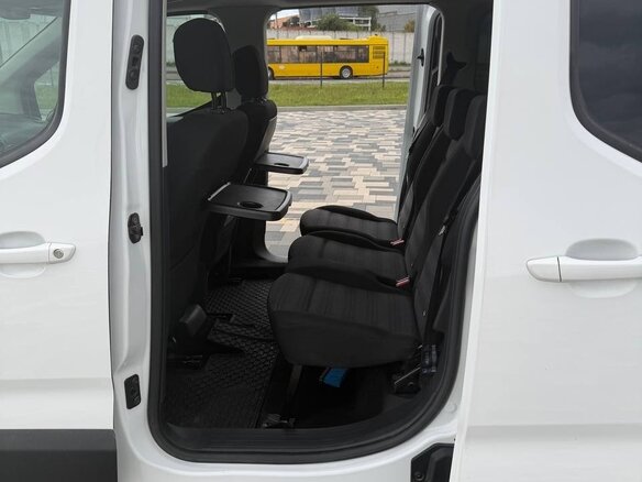 2022 Opel Combo XL E, белый, 1695000 рублей - вид 23