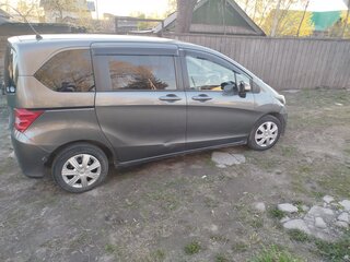 2010 Honda Freed Spike I Рестайлинг, серый, 690000 рублей, вид 4