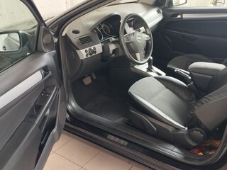 2006 Opel Astra GTC H Рестайлинг, чёрный, 600000 рублей, вид 4