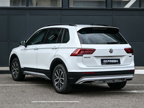 2019 Volkswagen Tiguan II, белый, 2594000 рублей - вид 1