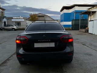 2010 Renault Fluence I, серый, 550000 рублей, вид 5