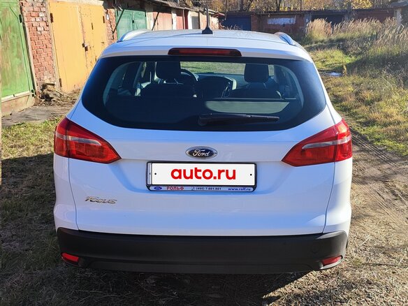2018 Ford Focus III Рестайлинг, белый, 1600000 рублей - вид 3