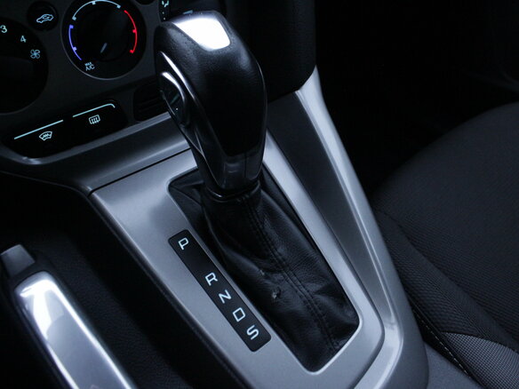 2012 Ford Focus III, белый - вид 15