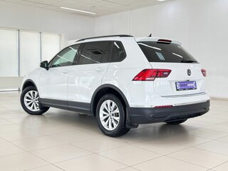 2021 Volkswagen Tiguan II Рестайлинг, белый, 2215000 рублей, вид 4