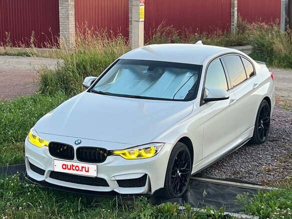 2017 BMW 3 серии 320i VI (F3x) Рестайлинг, белый, 2000000 рублей