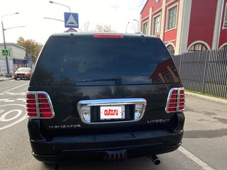 2005 Lincoln Navigator 6-speed II, чёрный, 1950000 рублей, вид 5