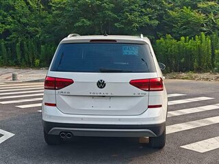2022 Volkswagen Touran L II, белый, 1590000 рублей, вид 4