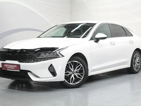 Kia K5 III