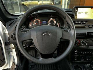 2025 Lada (ВАЗ) Niva Travel I, белый, 1370000 рублей, вид 4