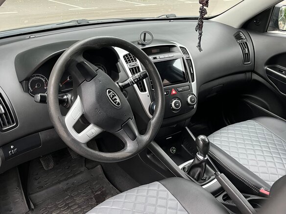 2010 Kia Ceed I Рестайлинг, серебристый - вид 8